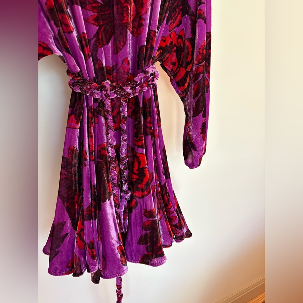 Rhode Ella Mini Dress in Purple Floral Velvet XS - Picture 4 of 7
